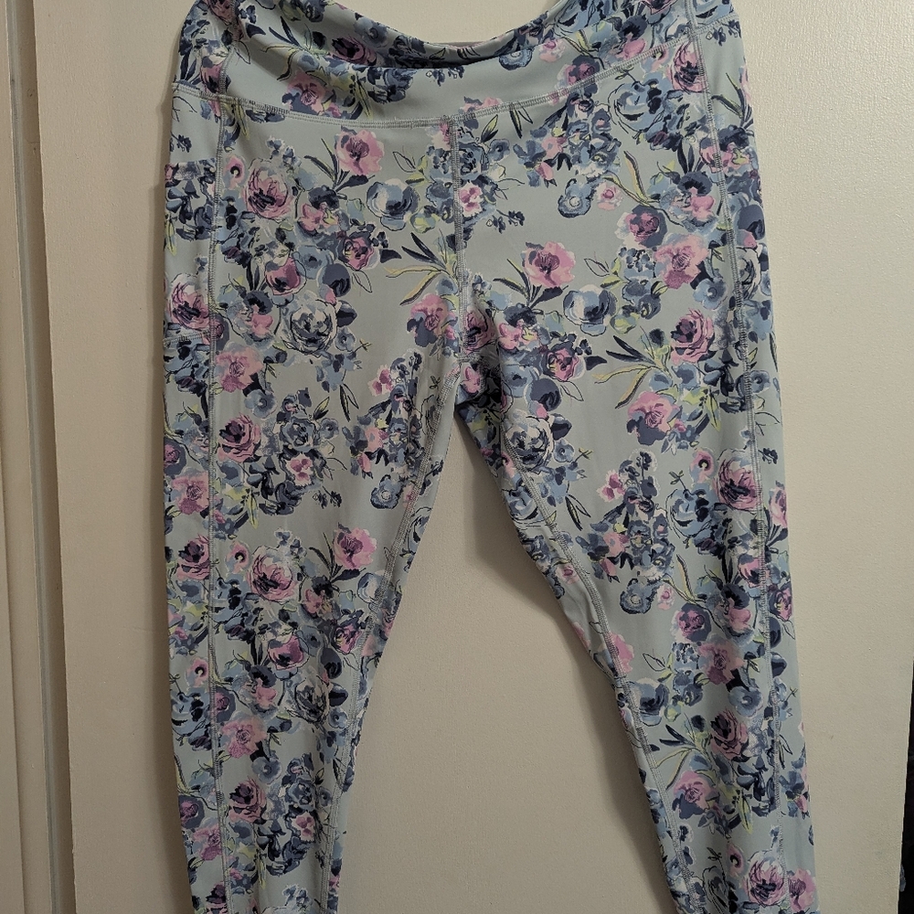 Vera Bradley floral leggings with pockets, 18/2X
